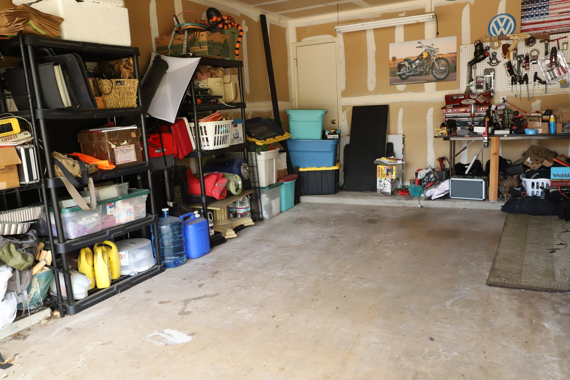 Clean garage after junk removal in Leander